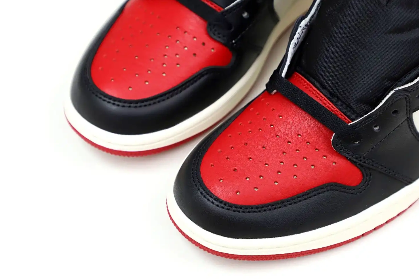 RETRO 'BRED OG HIGH AIR JORDAN Kimikick 1 TOE' 0522